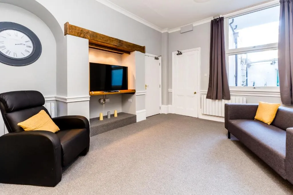 Apartment 2